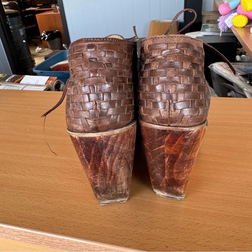 Bed Stu Wood and Leather Platform Shoes - Picture 7 of 10